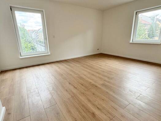 Wohnung zur Miete 790 € 2 Zimmer 56 m² 2. Geschoss frei ab sofort Maxfeld Nürnberg 90409