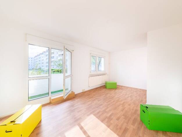 Wohnung zur Miete nur mit Wohnberechtigungsschein 413 € 3 Zimmer 57,3 m² 4. Geschoss Carl-Schorlemmer-Ring 33 Nördliche Neustadt Halle 06122