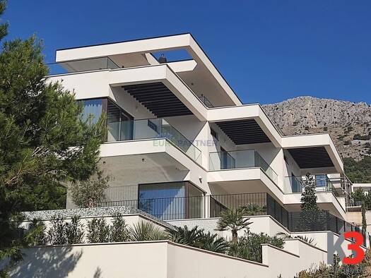 Villa zum Kauf 1.980.000 € 5 Zimmer 385 m² 250 m² Grundstück Dugi Rat 0