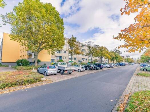 Wohnung zur Miete 578 € 3 Zimmer 79,5 m² 3. Geschoss frei ab 05.01.2026 Eiderstraße 1 Weststadt Braunschweig 38120