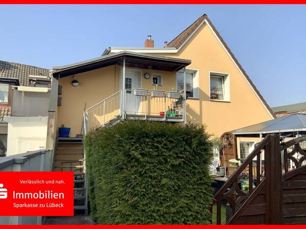 Wohnung zum Kauf 89.000 € 2 Zimmer 38,6 m² Schlutup Schlutup 23568