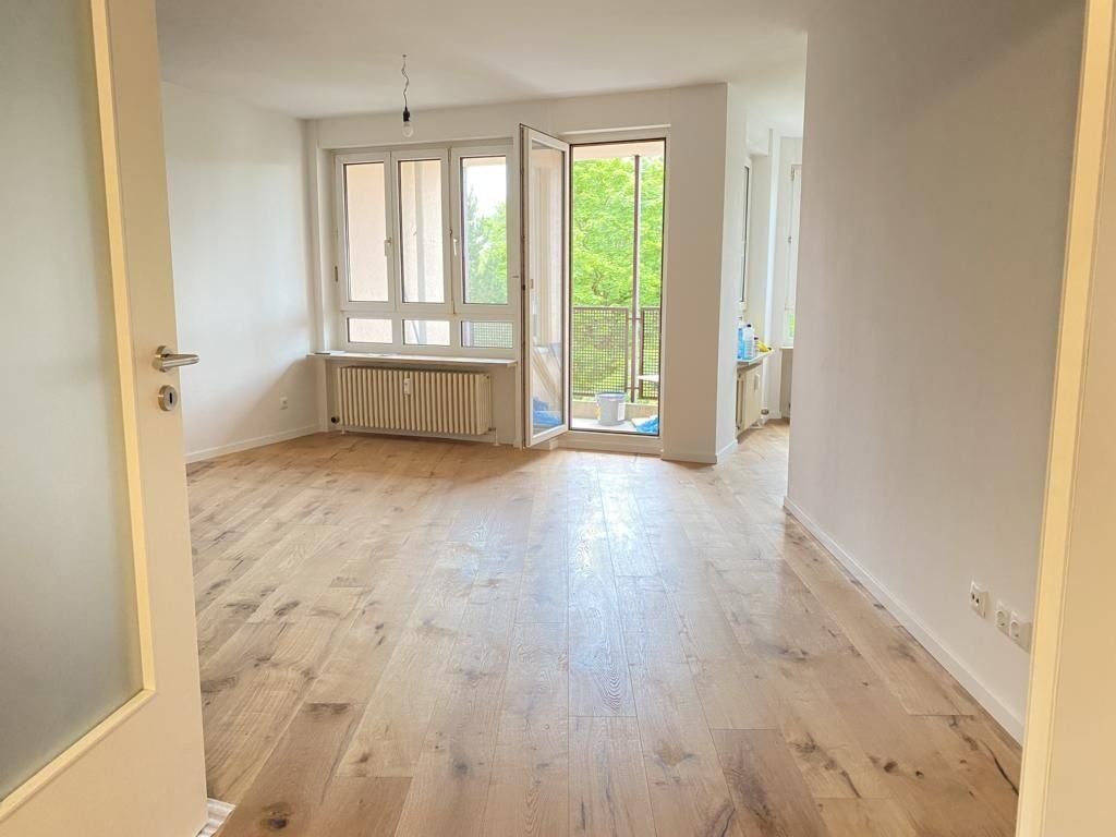 Wohnung zum Kauf provisionsfrei 699.000 € 4 Zimmer 100 m²<br/>Wohnfläche 2.<br/>Geschoss Dietzfelbinger Platz 1 Altperlach München 81739