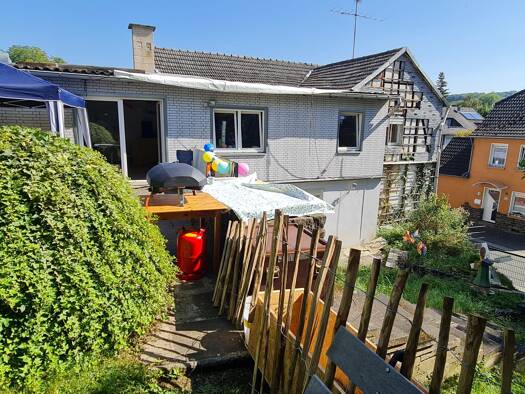 Mehrfamilienhaus zum Kauf 360.000 € 960 m² Grundstück Pecher Hauptstr. 5 Pech Wachtberg 53343