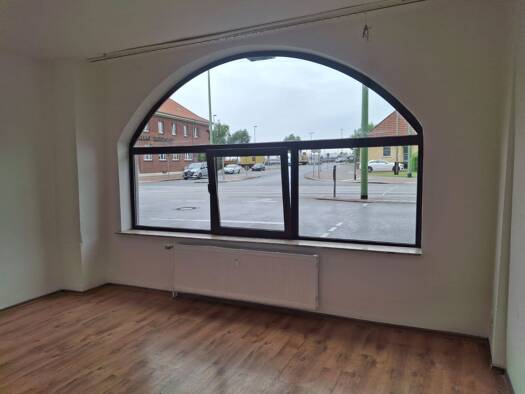 Wohnung zur Miete 500 € 3 Zimmer 86 m² Mitte Bremerhaven 27568