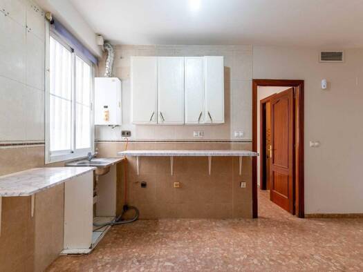 Wohnung zum Kauf 55.000 € 1 Zimmer 57 m² Cl Catalina Marin 19 Lucena 14900