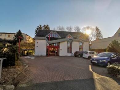 Haus zum Kauf provisionsfrei 230,9 m² 777 m² Grundstück Pleißenbachstraße 64a Pleißa Limbach-Oberfrohna 09212