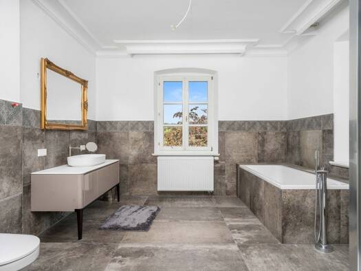 Wohnung zum Kauf 499.000 € 3 Zimmer 90 m² 1. Geschoss Reinhausen Regensburg 93059
