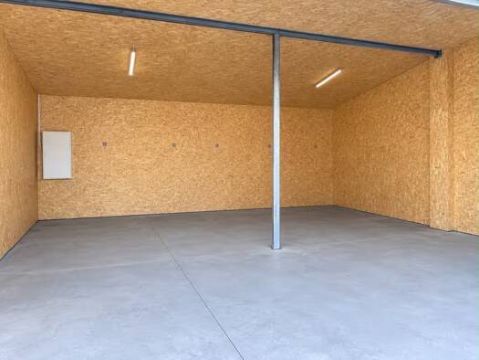 Garage zur Miete provisionsfrei 1.000 € 80 m² Friedrichsthaler Weg 1 Nassenheide Löwenberger Land 16775