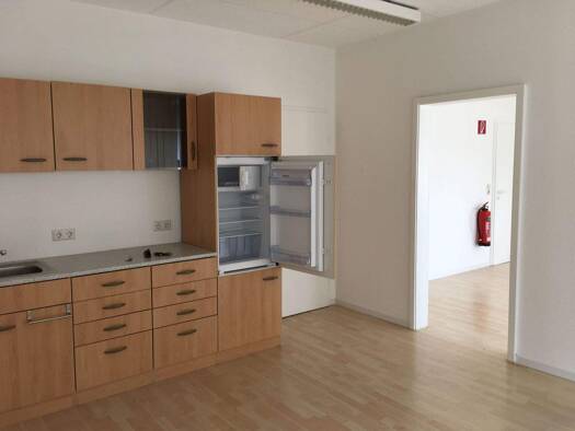 Bürofläche zur Miete 550 € 3 Zimmer 62 m² Bürofläche Kirrlach Waghäusel 68753