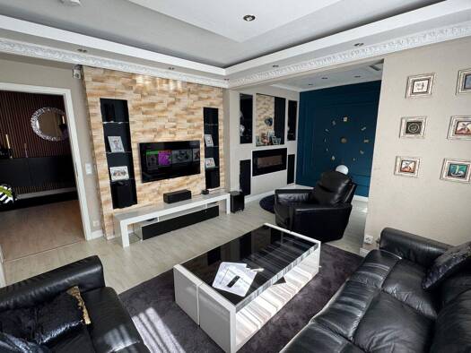 Wohnung zum Kauf 198.000 € 3,5 Zimmer 88,3 m² 3. Geschoss frei ab 01.02.2026 Pinneberg 25421