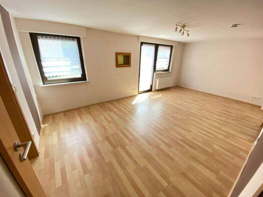 Wohnung zur Miete 425 € 2 Zimmer 50 m² EG frei ab sofort Dernbach 56428