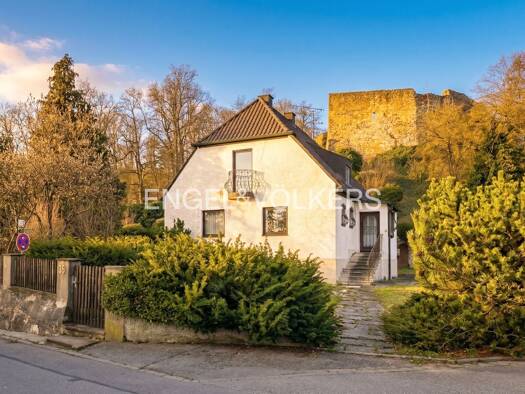 Einfamilienhaus zum Kauf 675.000 € 6 Zimmer 150 m² 1.757 m² Grundstück Donaustauf Donaustauf 93093