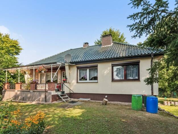 Bungalow zum Kauf 375.000 € 3 Zimmer 93 m² 1.294 m² Grundstück Dassow 23942