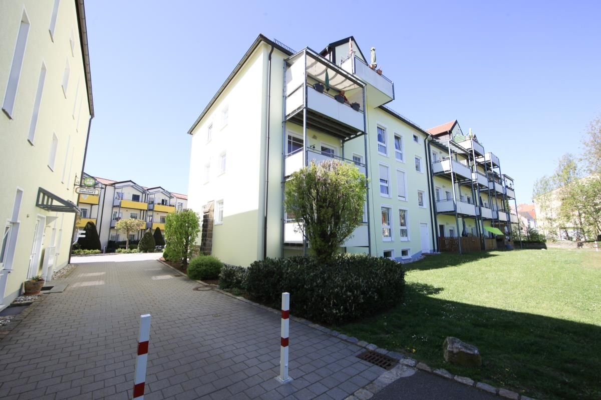 Wohnung zur Miete 405 € 2 Zimmer 56 m²<br/>Wohnfläche 1.<br/>Geschoss Residenzstr. 2 Waldmünchen Waldmünchen 93449