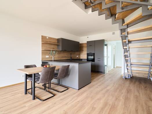 Maisonette zur Miete - Erstbezug 1.200 € 3 Zimmer 96 m² 2. Geschoss frei ab sofort Coburg Coburg 96450