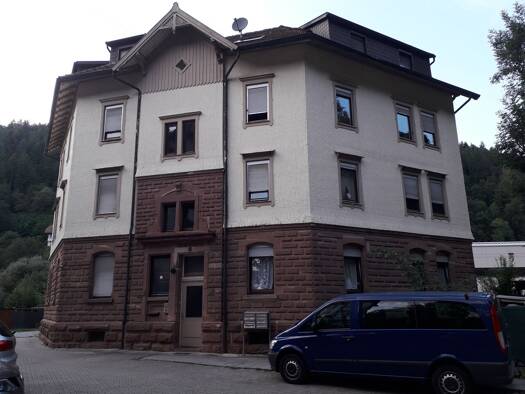 Wohnung zur Miete 490 € 2 Zimmer 70 m² Geschoss EG/4 frei ab sofort Calw 75365