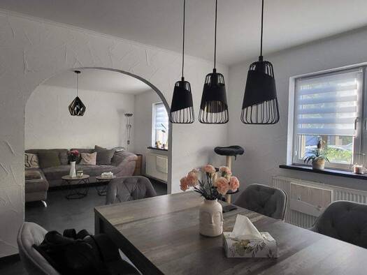 Einfamilienhaus zum Kauf 299.000 € 7 Zimmer 150 m² 250 m² Grundstück Merzig 66663