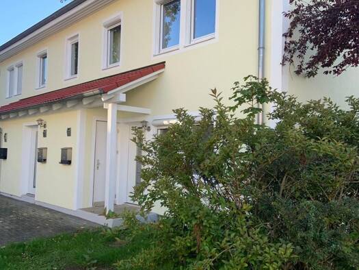 Terrassenwohnung zur Miete 800 € 3 Zimmer 67 m² frei ab 01.01.2027 Sulzbach-Rosenberg Sulzbach-Rosenberg 92237