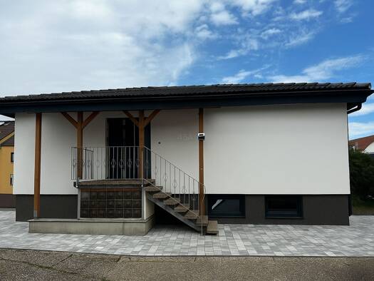 Einfamilienhaus zum Kauf provisionsfrei 380.000 € 5 Zimmer 170 m² 357 m² Grundstück Hauptstraße 45 A Erzhausen 64390