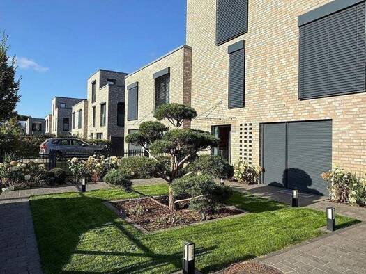 Doppelhaushälfte zum Kauf provisionsfrei 899.000 € 6 Zimmer 170 m² 340 m² Grundstück frei ab 01.11.2026 Reinbek 21465