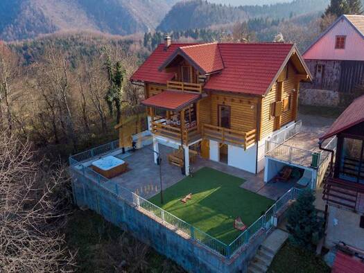 Einfamilienhaus zum Kauf 490.000 € 6 Zimmer 544 m² Grundstück Delnice 51300
