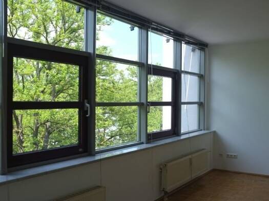 Wohnung zur Miete 645 € 2 Zimmer 51 m² Geschoss 2/4 frei ab 01.11.2026 Westenviertel Regensburg 93049