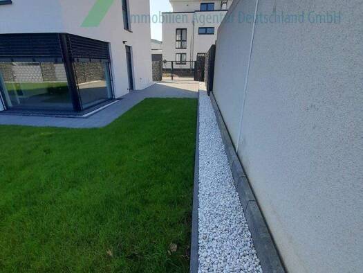 Einfamilienhaus zum Kauf - Erstbezug 925.000 € 7 Zimmer 250 m² 440 m² Grundstück Datteln 45711