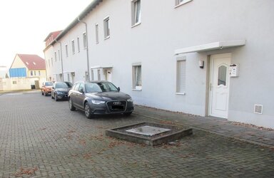 Wohnung zur Miete 410 € 3 Zimmer 64 m² EG frei ab 01.12.2024 Eislebener Straße 10 Querfurt Querfurt 06268