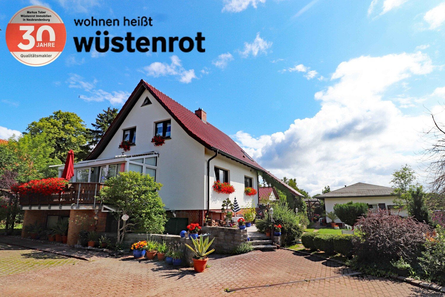 Einfamilienhaus zum Kauf 760.000 € 11 Zimmer 247 m²<br/>Wohnfläche 1.019 m²<br/>Grundstück 01.01.2025<br/>Verfügbarkeit Seebad Ahlbeck Ahlbeck 17419