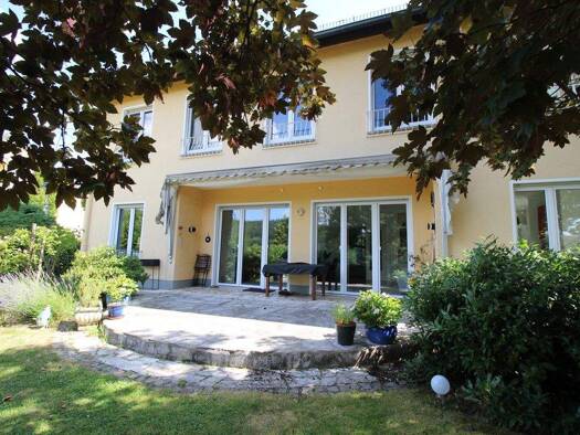 Einfamilienhaus zum Kauf 1.090.000 € 6 Zimmer 233 m² 890 m² Grundstück Vockenhausen Eppstein-Vockenhausen 65817