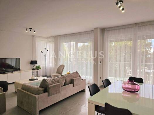 Wohnung zur Miete 1.600 € 3 Zimmer 104 m² 2. Geschoss Podstrana