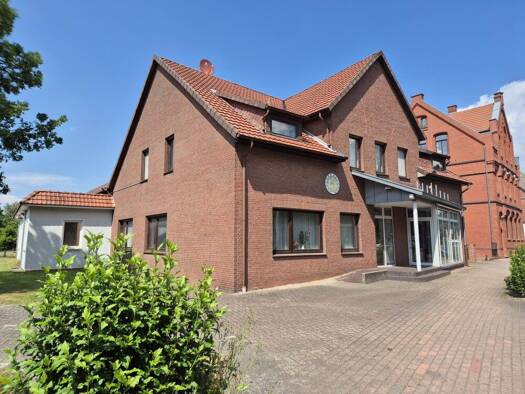 Haus zum Kauf 280.000 € 9 Zimmer 308,5 m² 5.694 m² Grundstück Bruchhausen-Vilsen Bruchhausen-Vilsen 27305