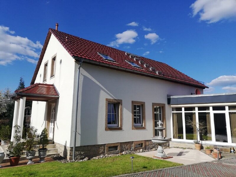 Einfamilienhaus zum Kauf 950.000 € 5 Zimmer 220 m²<br/>Wohnfläche 961 m²<br/>Grundstück Söbrigen Dresden 01326