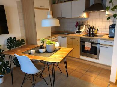 Wohnung zur Miete 650 € 1,5 Zimmer 38 m² Geschoss 1/3 frei ab 01.09.2025 Polozker Straße 1 Friedrichshafen Friedrichshafen 88045