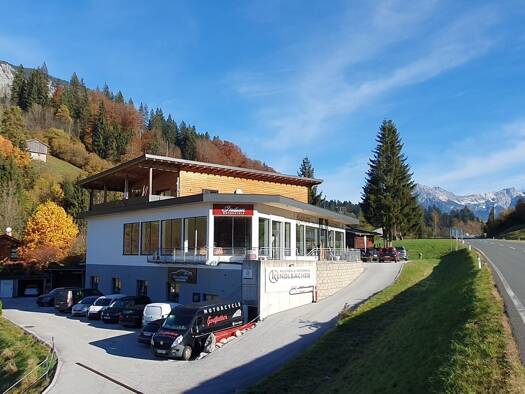 Ladenfläche zur Miete 2.162 € 157 m² Verkaufsfläche Itter 6305