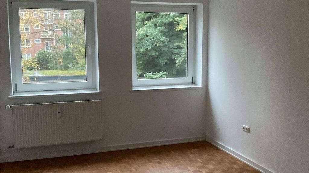 Wohnung zur Miete 1.364 € 3 Zimmer 88 m² 1. Geschoss frei ab sofort Maienweg 310 Ohlsdorf Hamburg 22335