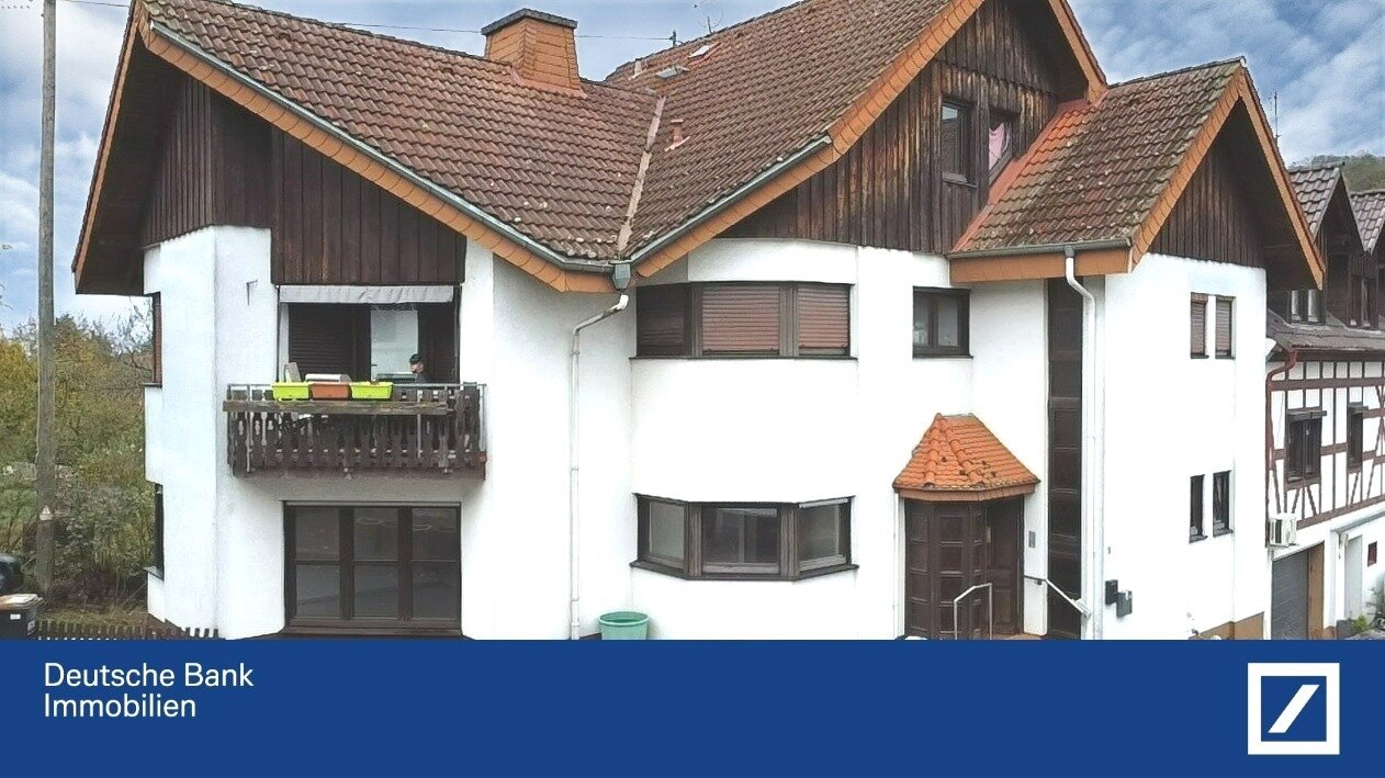 Mehrfamilienhaus zum Kauf 160.000 € 9 Zimmer 246,2 m²<br/>Wohnfläche 220 m²<br/>Grundstück ab sofort<br/>Verfügbarkeit Bobenhausen II Ulrichstein 35327