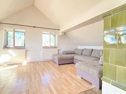 Wohnung zur Miete 850 € 2 Zimmer 75 m² 2. Geschoss frei ab sofort Dorfplatz 12 Anger Anger 83454