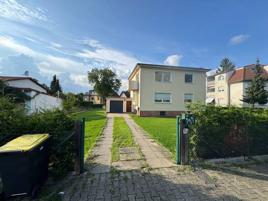 Bungalow zur Miete 4.500 € 5 Zimmer 135 m² 970 m² Grundstück frei ab sofort Lichtenrade Berlin 12305