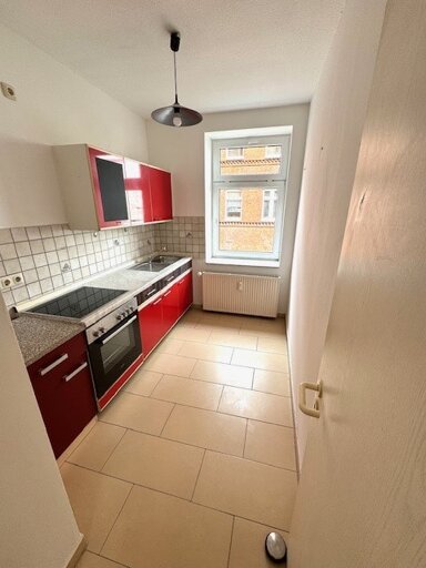 Wohnung zur Miete 299 € 2 Zimmer 46 m² 1. Geschoss frei ab sofort Wolfenbütteler Straße . Fichtestraße / Ambrosiusplatz Magdeburg 39112