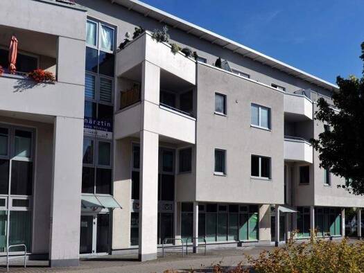 Wohnung zur Miete 637 € 3 Zimmer 91 m² 2. Geschoss Bahnhofstraße 30 Rauxel Castrop-Rauxel 44575