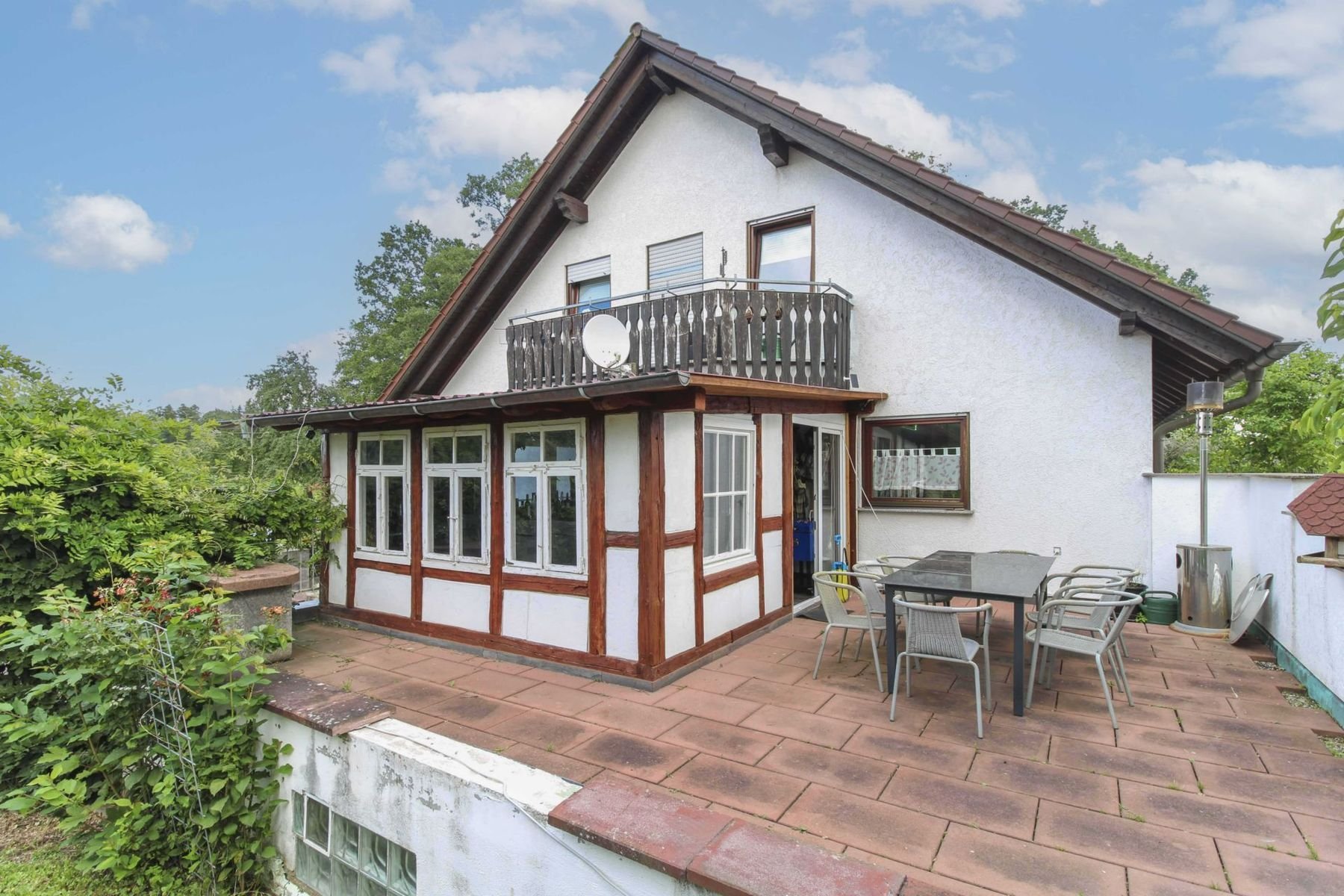 Mehrfamilienhaus zum Kauf 550.000 € 7 Zimmer 170,1 m²<br/>Wohnfläche 998,3 m²<br/>Grundstück Unterhaugstett Bad Liebenzell 75378