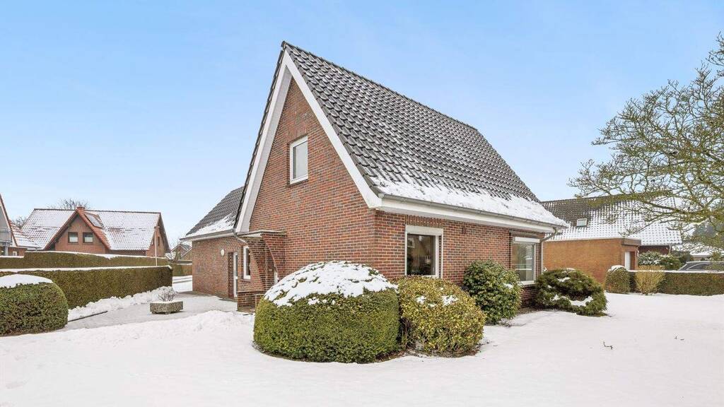 Haus zum Kauf 309.000 € 3 Zimmer 87,4 m² 658 m² Grundstück Specken Bad Zwischenahn 26160