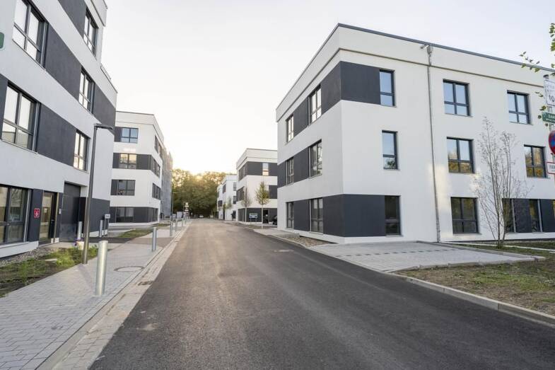 Bürogebäude zur Miete provisionsfrei 1.275,9 m² Bürofläche teilbar ab 240 m² Marienwerder Hannover 30419