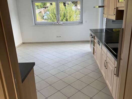 Wohnung zur Miete 1.400 € 3 Zimmer 135 m² frei ab sofort Donaustauf Donaustauf 93093