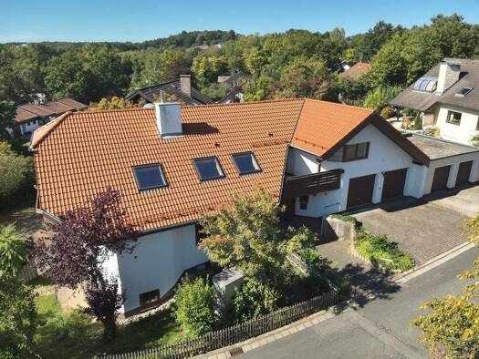 Villa zum Kauf 1.099.000 € 8 Zimmer 282,3 m² 952 m² Grundstück Roter Hügel Bayreuth / Roter Hügel 95445