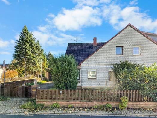 Doppelhaushälfte zum Kauf 125.000 € 5 Zimmer 100 m² 623 m² Grundstück Mittelfeld Hannover 30539