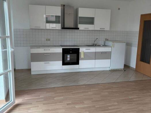 Wohnung zur Miete 390 € 2 Zimmer 56,4 m² 1. Geschoss frei ab sofort Limmritz Döbeln 04720