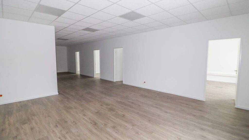 Bürofläche zur Miete - Erstbezug provisionsfrei 2.069 € 165,6 m² Bürofläche Kreyenbrück Oldenburg (Oldenburg) / Kreyenbrück 26133