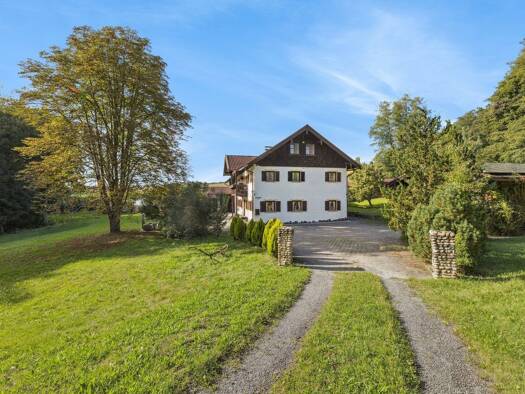 Haus zum Kauf 895.000 € 9 Zimmer 160 m² 34.600 m² Grundstück Einbach Pfarrkirchen 84347